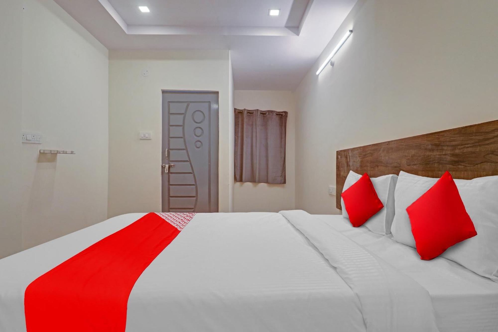 Hotel O R Square Bn Reddy Sururnagar Ngoại thất bức ảnh