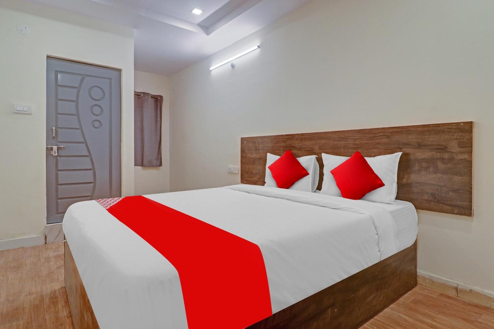Hotel O R Square Bn Reddy Sururnagar Ngoại thất bức ảnh